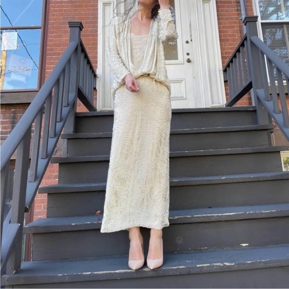 Jimmy Choo nude heels. - Picture 9 of 9